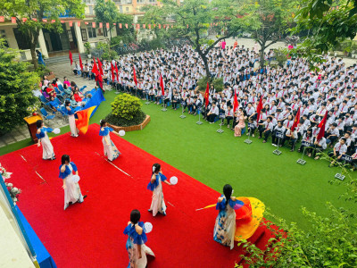 BÁO CÁO THƯỜNG NIÊN 2024-2025